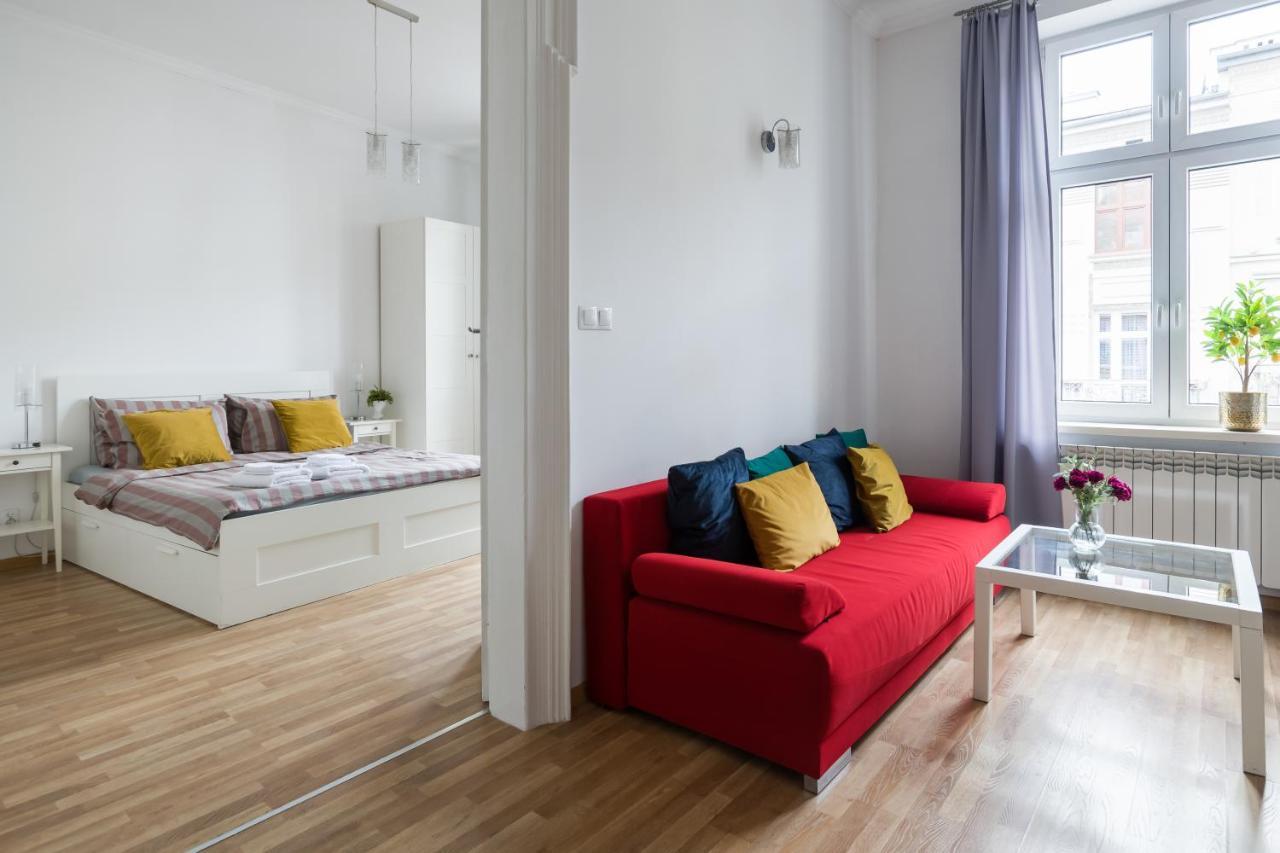 Discover Krakow Apartments - 3 Rakowicka St - Classic Apartments Near Main Station - Netflix Exterior foto
